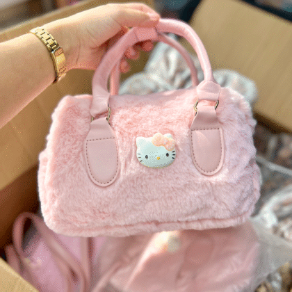 Сумочка Хелоу Кітті хутряна Hello Kitty
