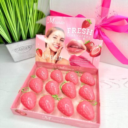 Бальзам-помада  для губ "Полуничка" Strawberry